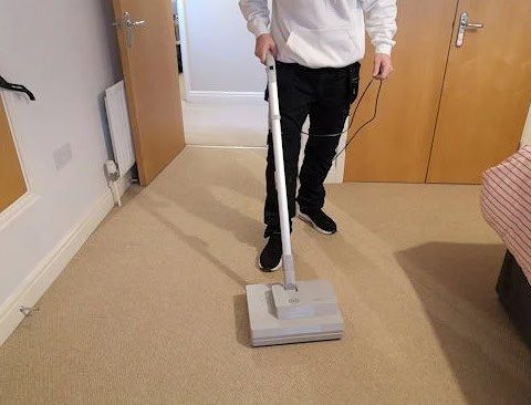 carpet cleaning mechanical agitation Cricklade